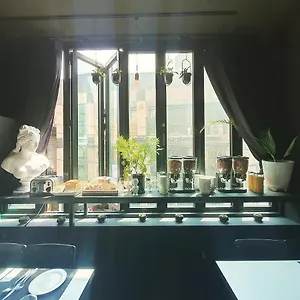 Friendly Dh Naissance Seoul