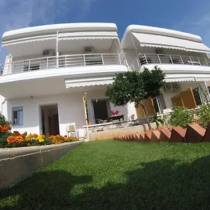 Riviera Himarë